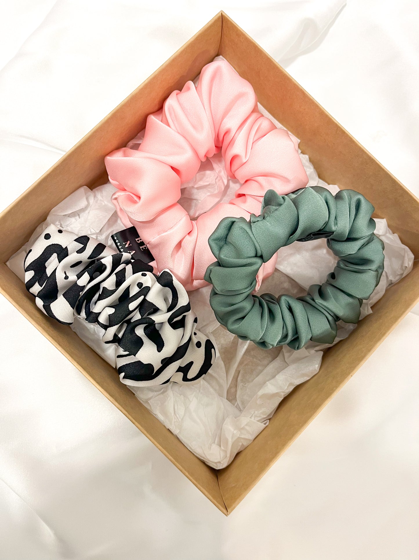 Šilkinis plaukų aksesuarų rinkinys