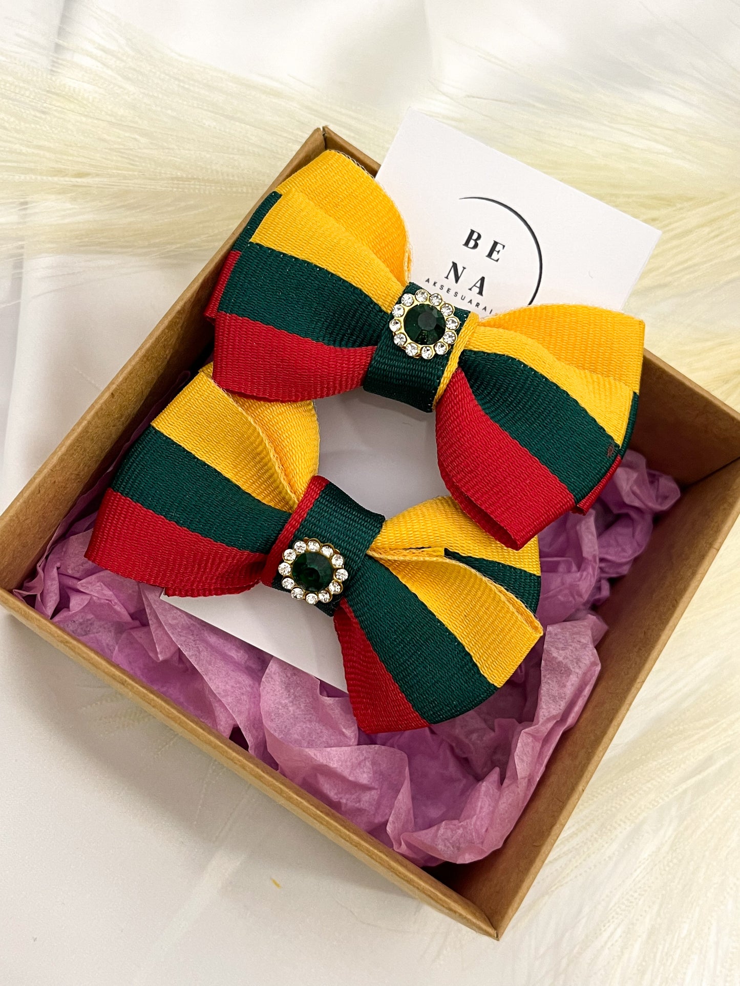 Plaukų gumelių rinkinys mergaitės “Tautė”