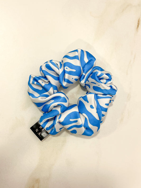 Armani šilko plaukų gumelė blue white